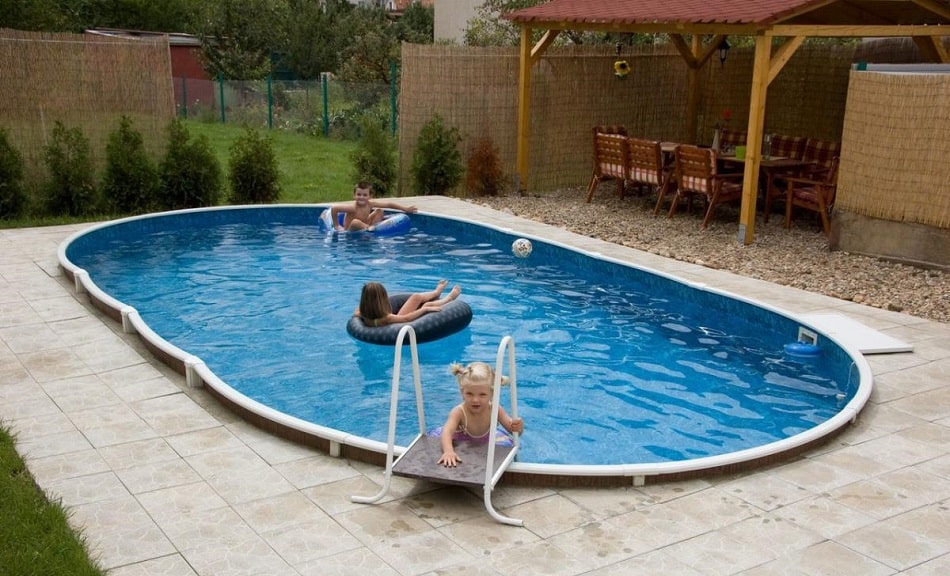 Каркасный бассейн для детей и взрослых.